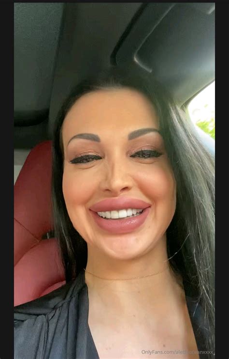 Onlyfans aletta .